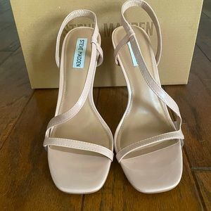 NWB Steven Madden Nadia Nude Patent Strappy Heel